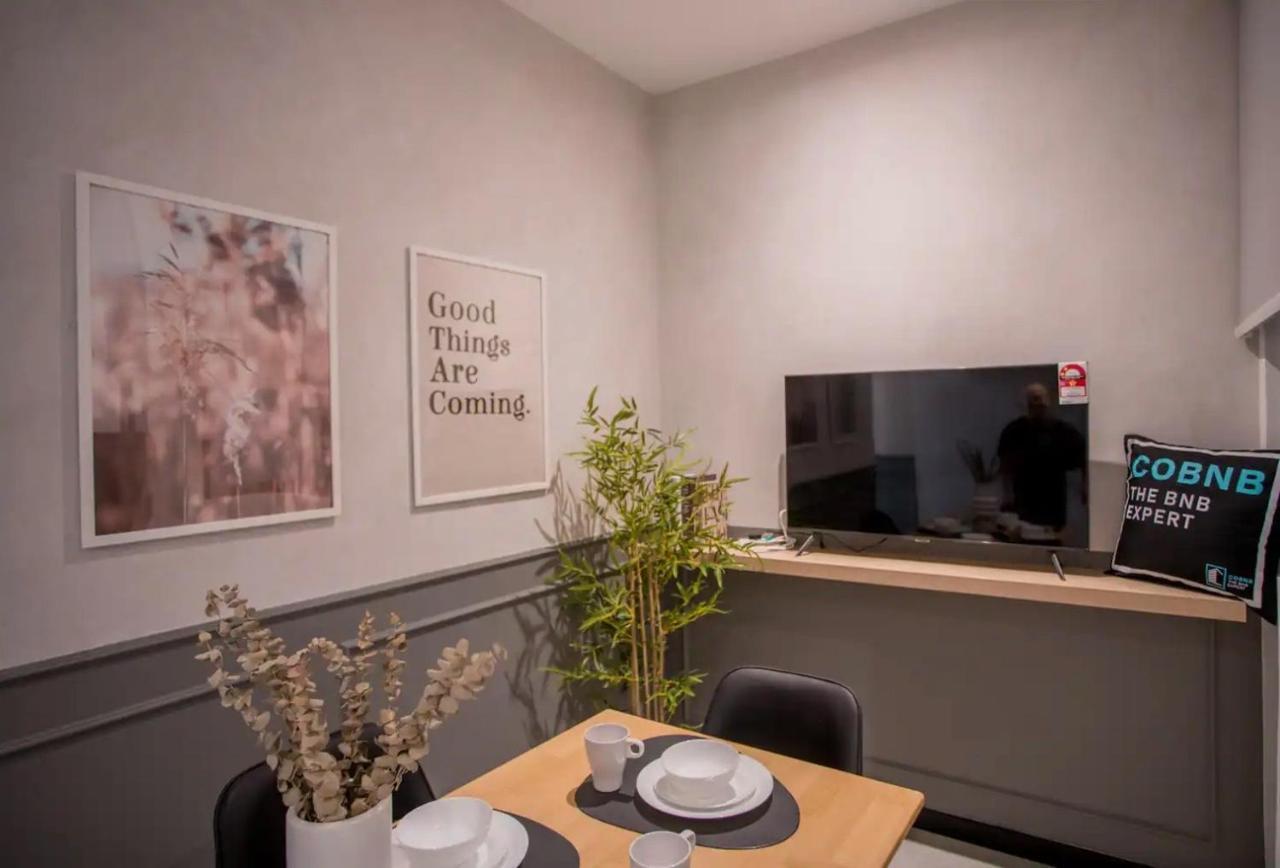 Neu Suites By Cobnb Kuala Lumpur Exterior photo